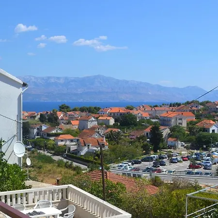 Apartments With A Parking Space Sutivan, Brac - 2846 Exterior photo