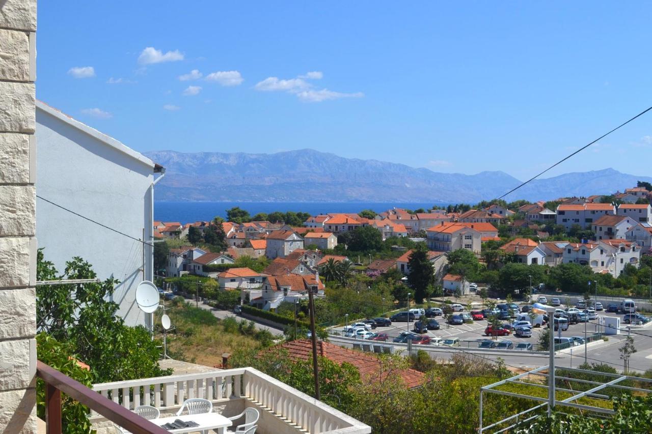 With A Parking Space Sutivan, Brac - 2846 Apartment Sutivan